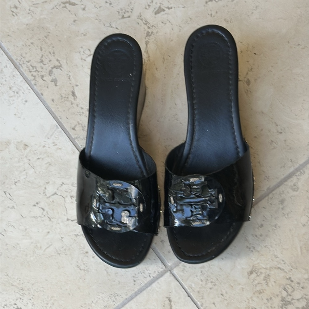 TORY BORCH size 9M